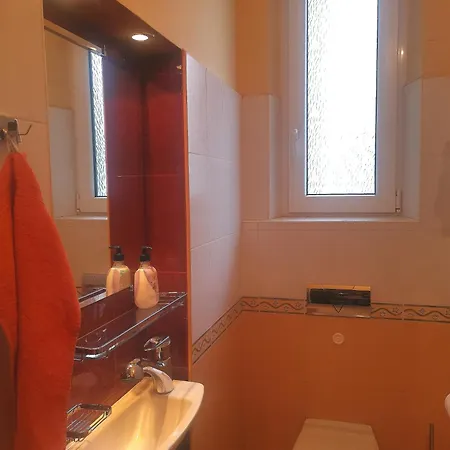 бенди Apartment Sofia